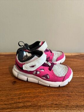 Girls Toddler Nike Tennis Shoes Sneakers Size 5C Pink Purple
